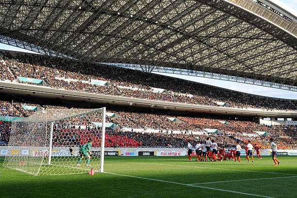 费迪南德：曼联可以从多古身上得到更多，他有点埃弗拉的影子.